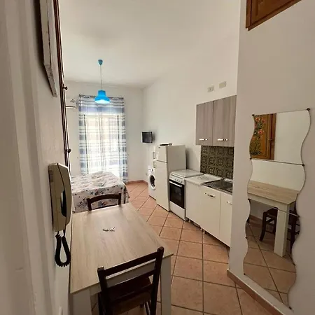 Artista Apartment *